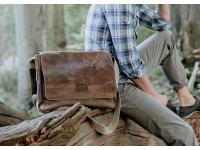 Сумка KLONDIKE Native, натуральная кожа в коричневом цвете, 39 х 10 х 31 см